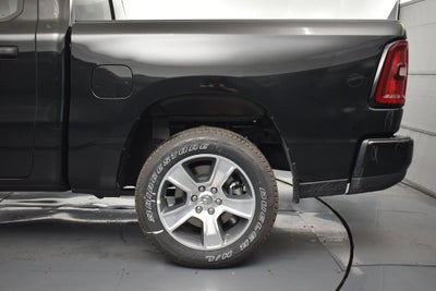 2027 RAM Ram 1500 RAM 1500 EXPRESS CREW CAB 4X2 5'7' BOX