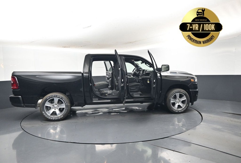 2027 RAM Ram 1500 RAM 1500 EXPRESS CREW CAB 4X2 5'7' BOX