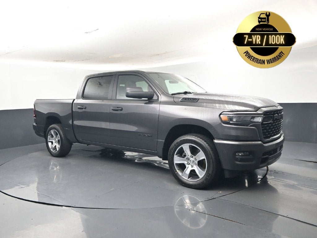 2027 RAM Ram 1500 RAM 1500 EXPRESS CREW CAB 4X2 5'7' BOX