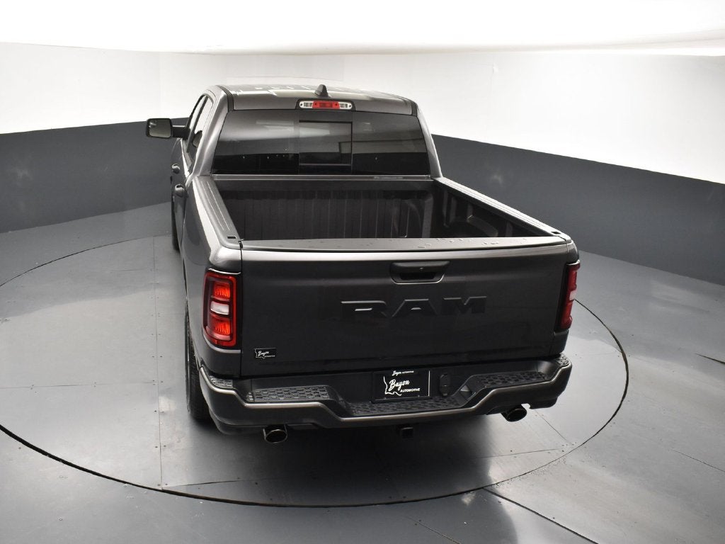 2027 RAM Ram 1500 RAM 1500 EXPRESS CREW CAB 4X2 5'7' BOX