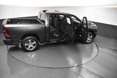 2027 RAM Ram 1500 RAM 1500 EXPRESS CREW CAB 4X2 5'7' BOX