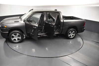 2027 RAM Ram 1500 RAM 1500 EXPRESS CREW CAB 4X2 5'7' BOX