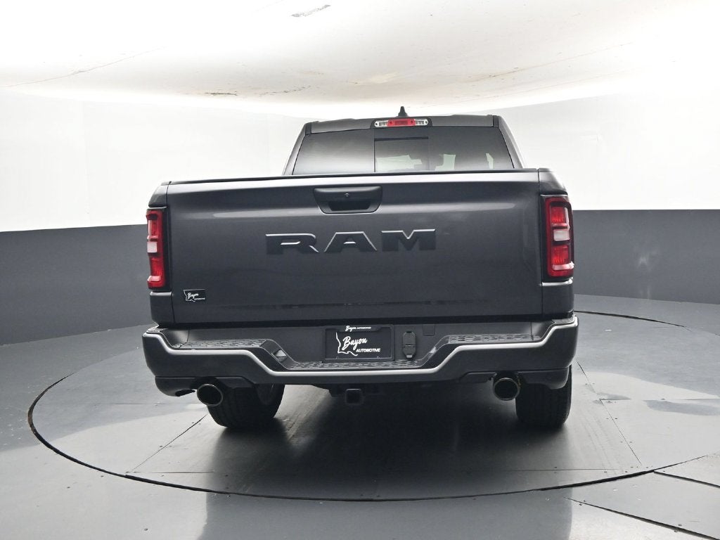 2027 RAM Ram 1500 RAM 1500 EXPRESS CREW CAB 4X2 5'7' BOX