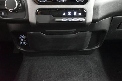 2027 RAM Ram 1500 RAM 1500 EXPRESS CREW CAB 4X2 5'7' BOX