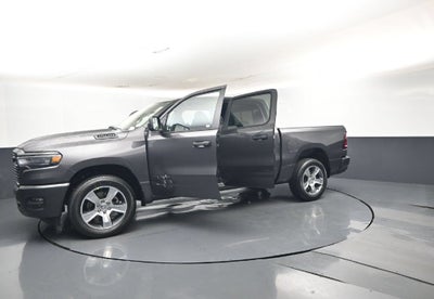 2027 RAM Ram 1500 RAM 1500 EXPRESS CREW CAB 4X2 5'7' BOX