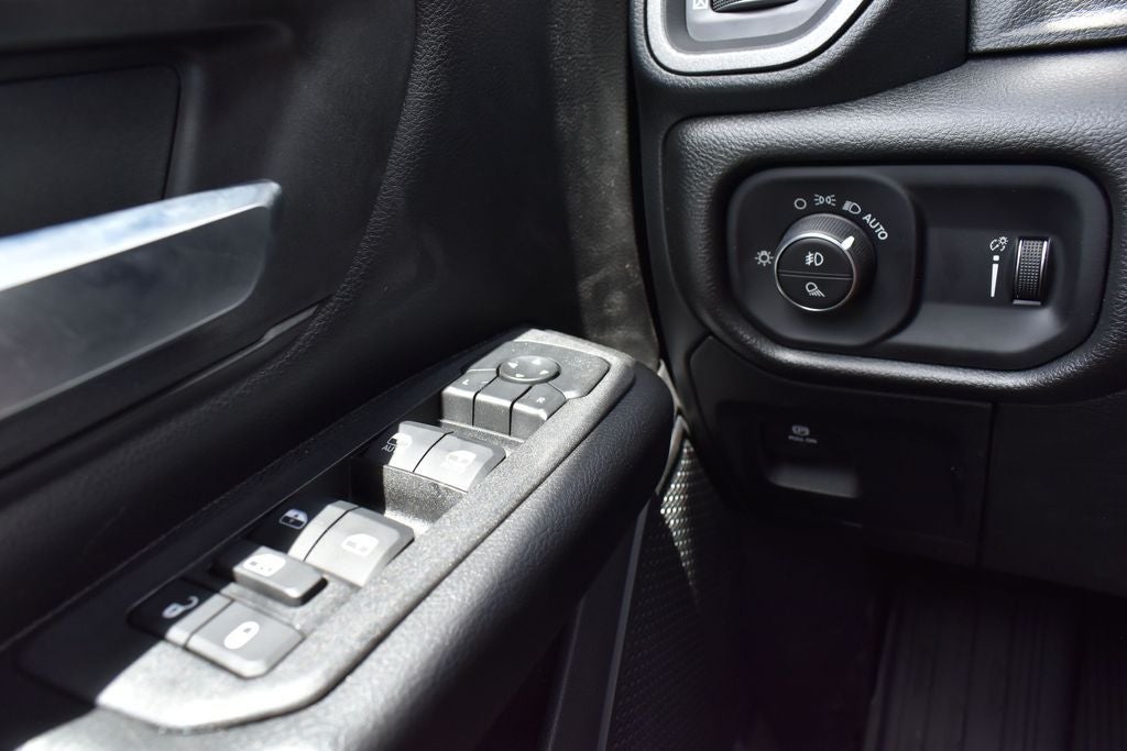 2026 RAM Ram 1500 RAM 1500 WARLOCK CREW CAB 4X4 5'7' BOX