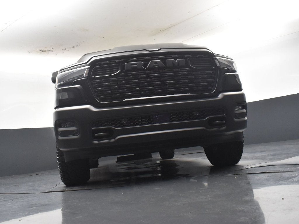 2027 RAM Ram 1500 RAM 1500 WARLOCK CREW CAB 4X4 5'7' BOX