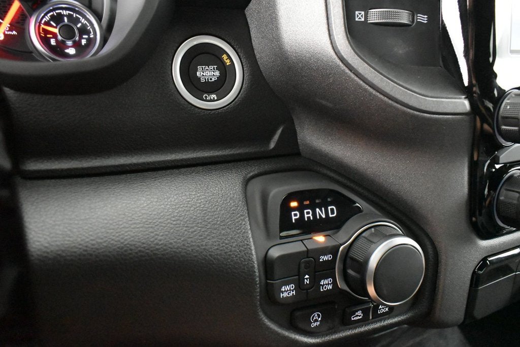 2027 RAM Ram 1500 RAM 1500 WARLOCK CREW CAB 4X4 5'7' BOX