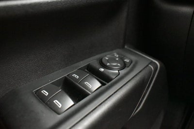 2023 Chevrolet Silverado 1500 4WD Crew Cab Short Bed Custom