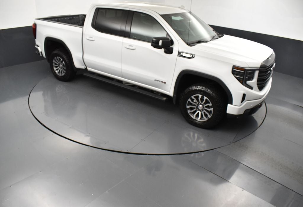 2022 GMC Sierra 1500 4WD Crew Cab Short Box AT4