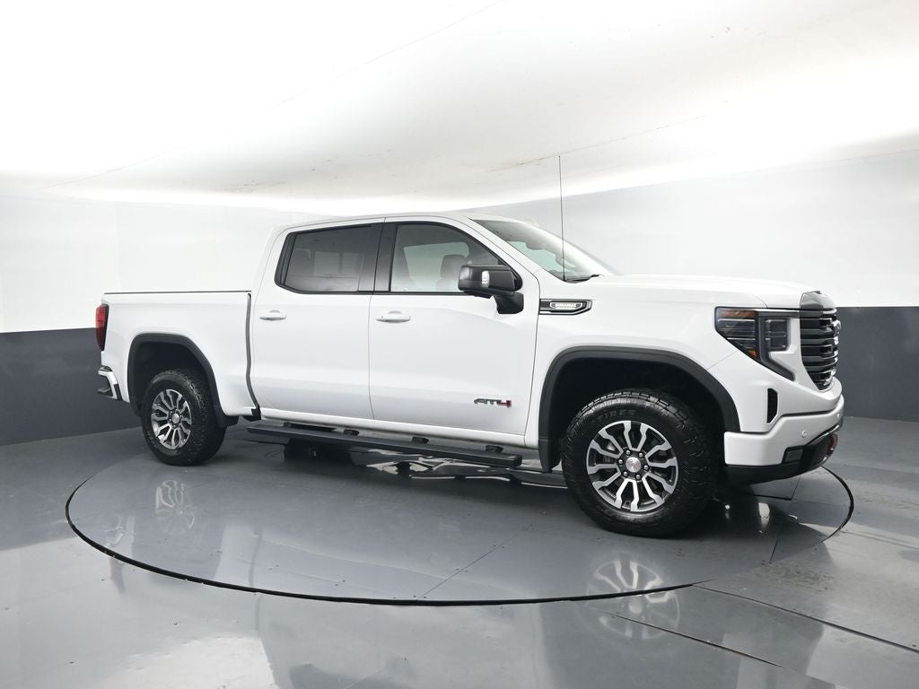 2022 GMC Sierra 1500 4WD Crew Cab Short Box AT4