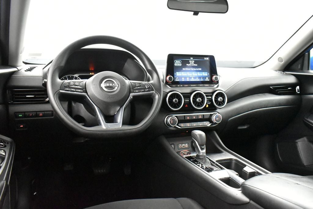 2024 Nissan Sentra SV Xtronic CVT