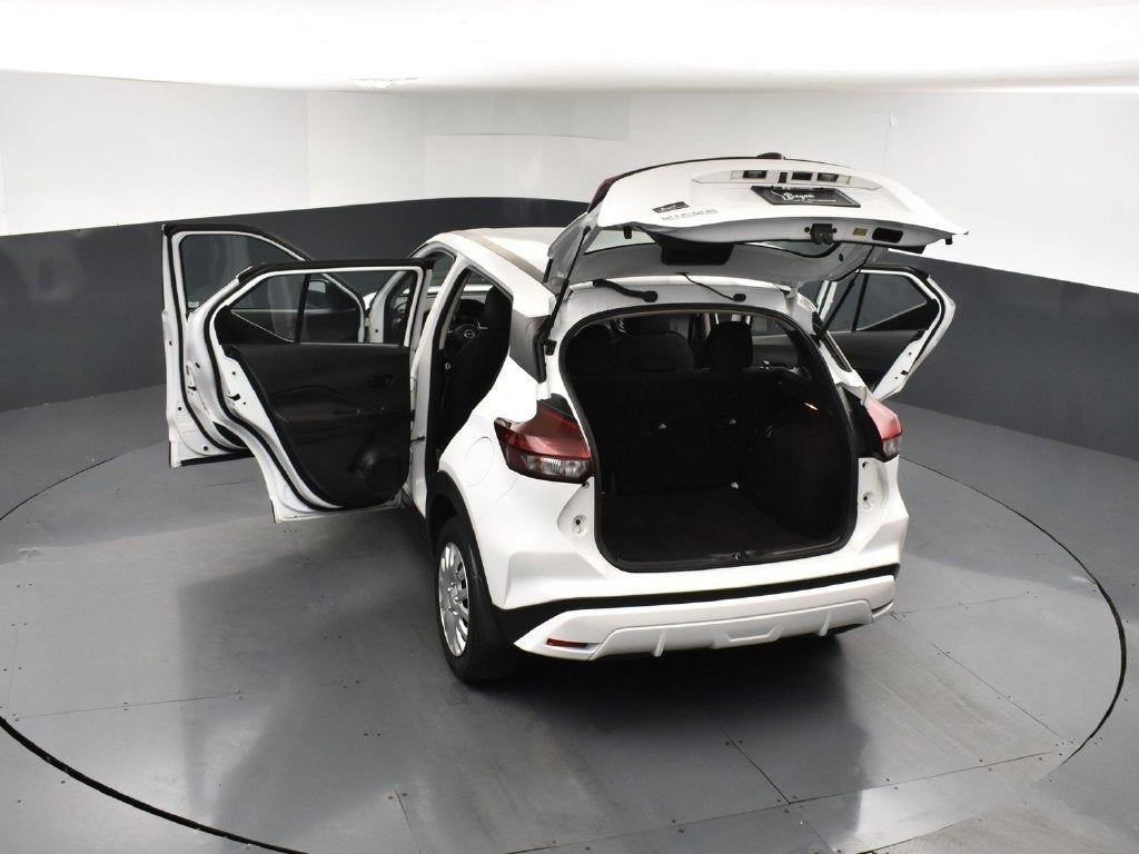 2024 Nissan Kicks S Xtronic CVT
