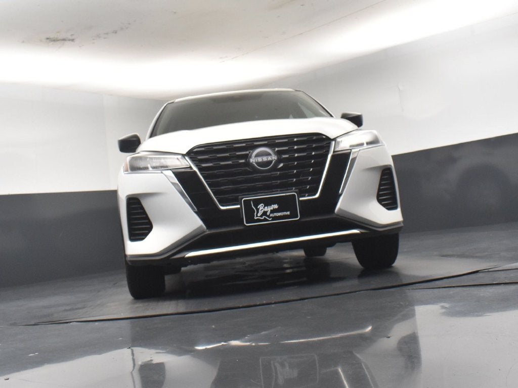 2024 Nissan Kicks S Xtronic CVT