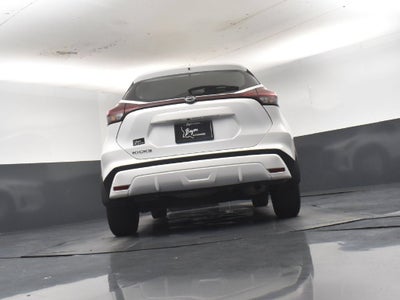 2024 Nissan Kicks S Xtronic CVT