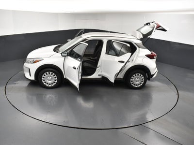 2024 Nissan Kicks S Xtronic CVT