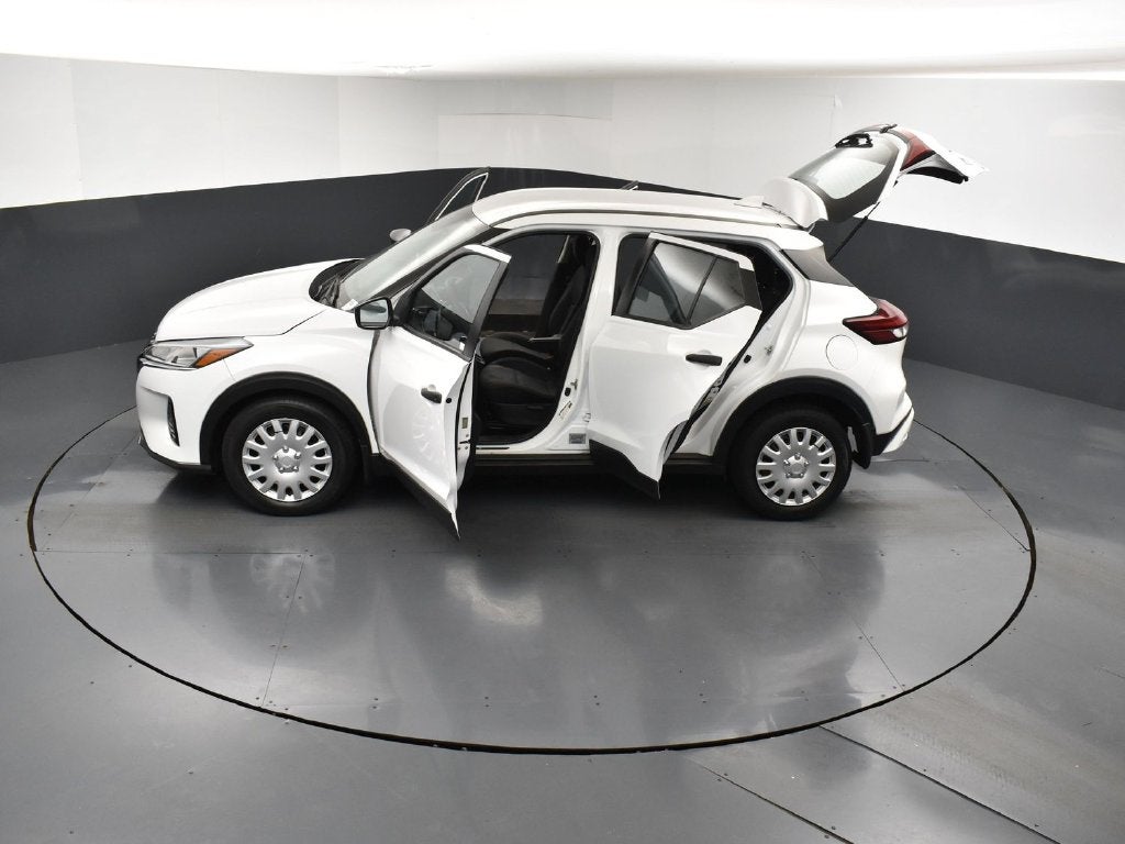 2024 Nissan Kicks S Xtronic CVT
