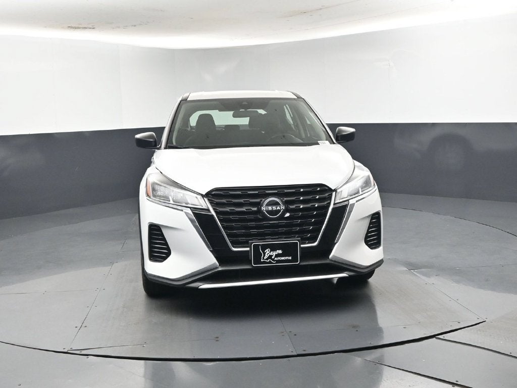 2024 Nissan Kicks S Xtronic CVT