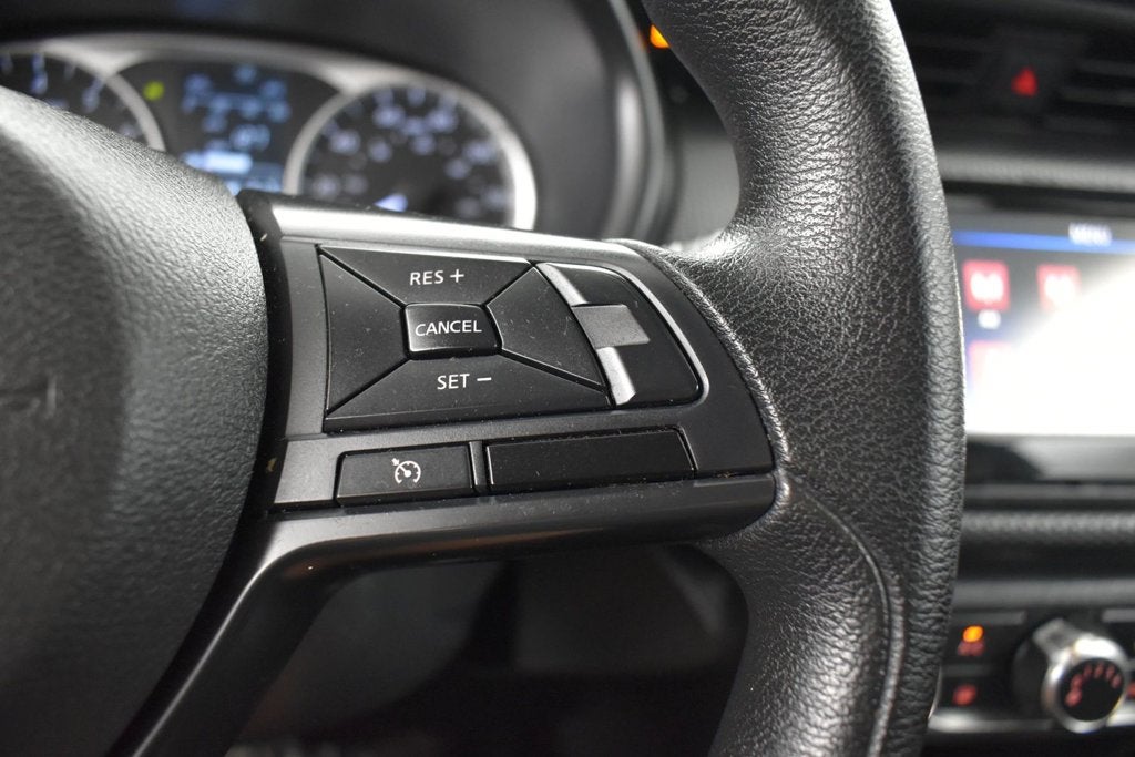 2024 Nissan Kicks S Xtronic CVT