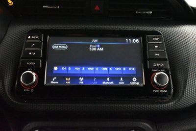 2024 Nissan Kicks S Xtronic CVT
