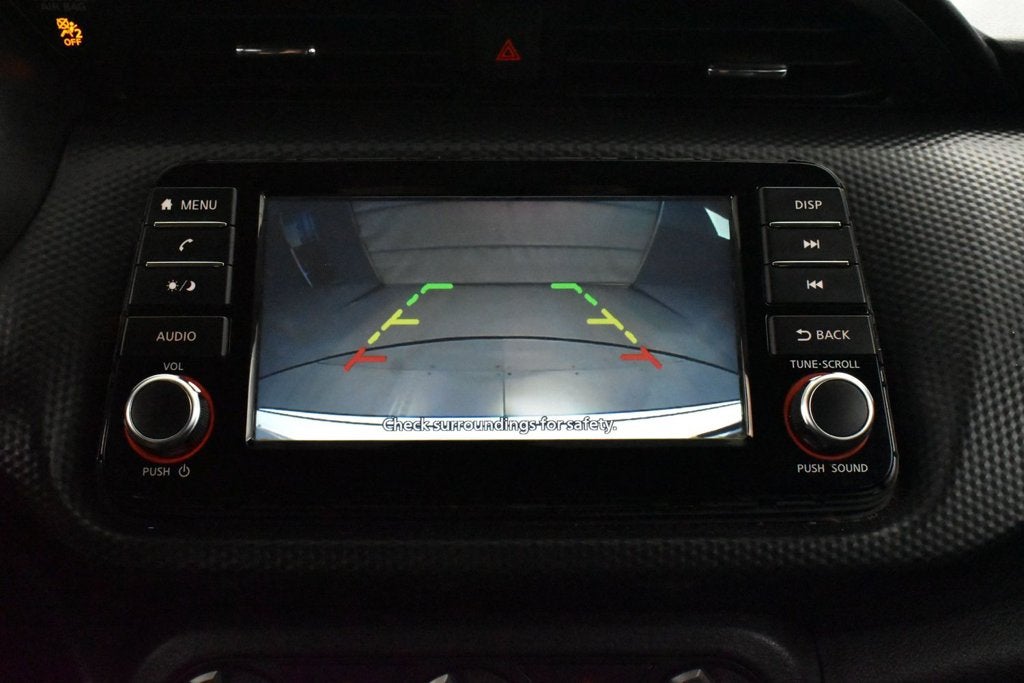 2024 Nissan Kicks S Xtronic CVT