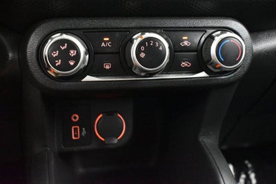 2024 Nissan Kicks S Xtronic CVT