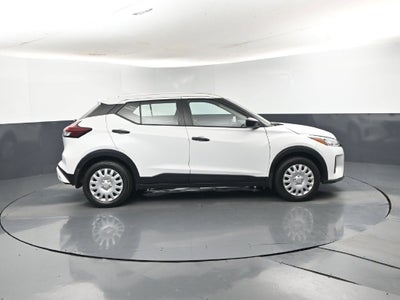 2024 Nissan Kicks S Xtronic CVT