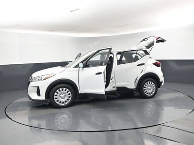 2024 Nissan Kicks S Xtronic CVT