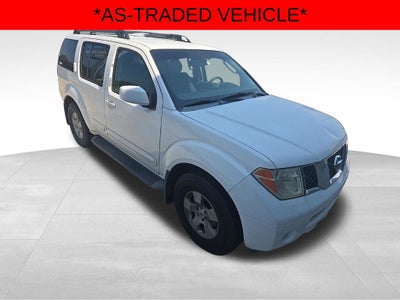 2006 Nissan Pathfinder SE