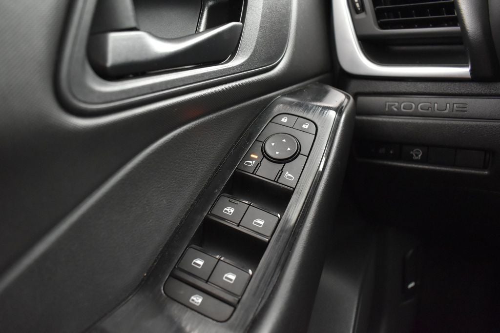 2024 Nissan Rogue S FWD