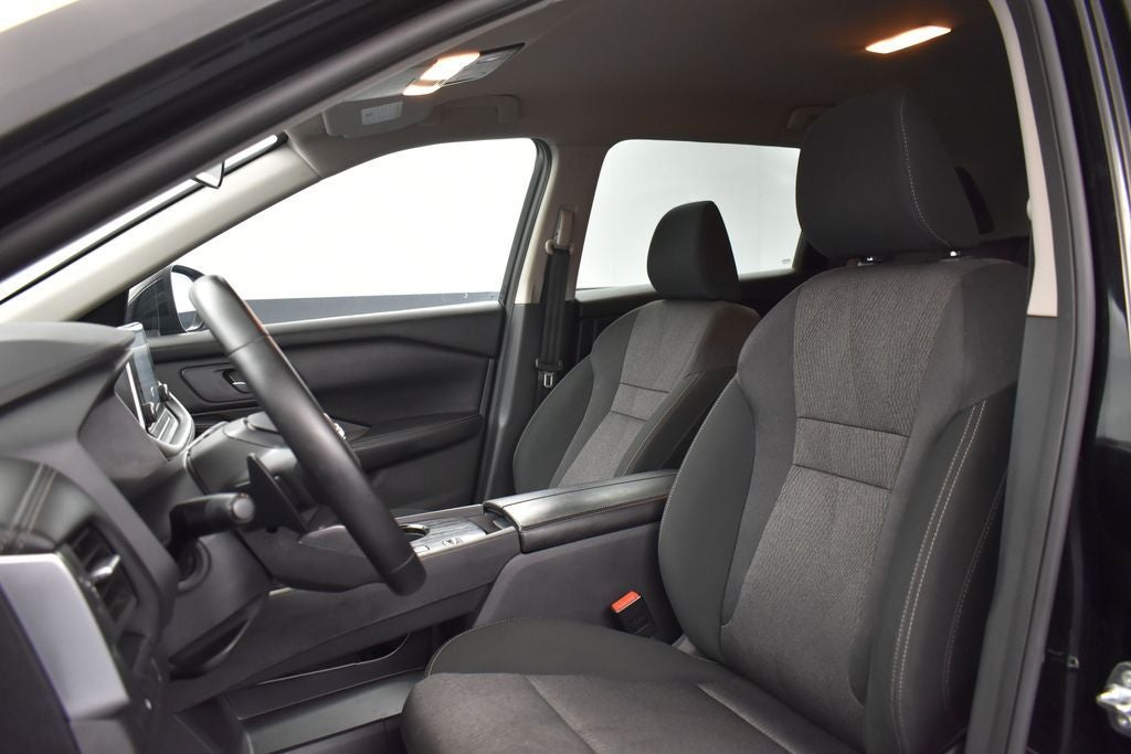 2025 Nissan Rogue SV FWD