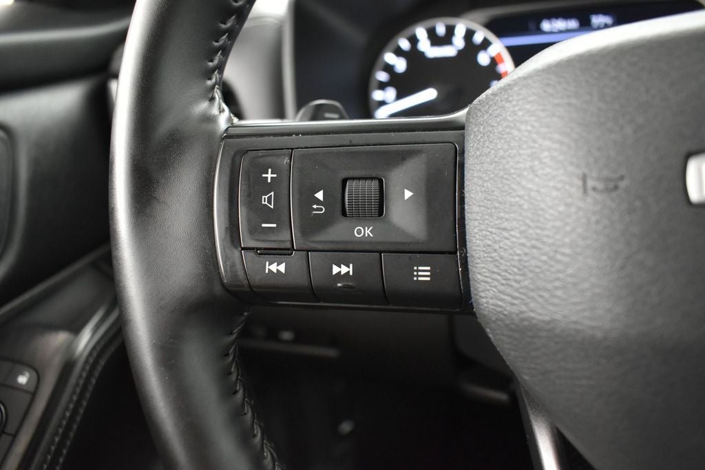 2025 Nissan Rogue SV FWD