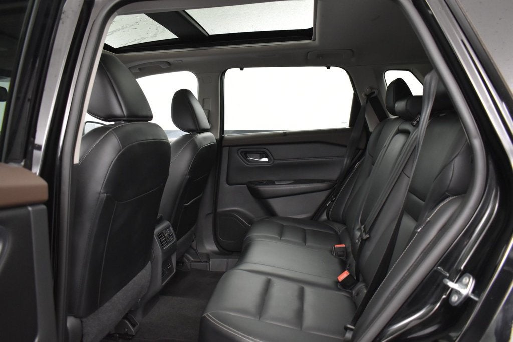2023 Nissan Rogue SL FWD