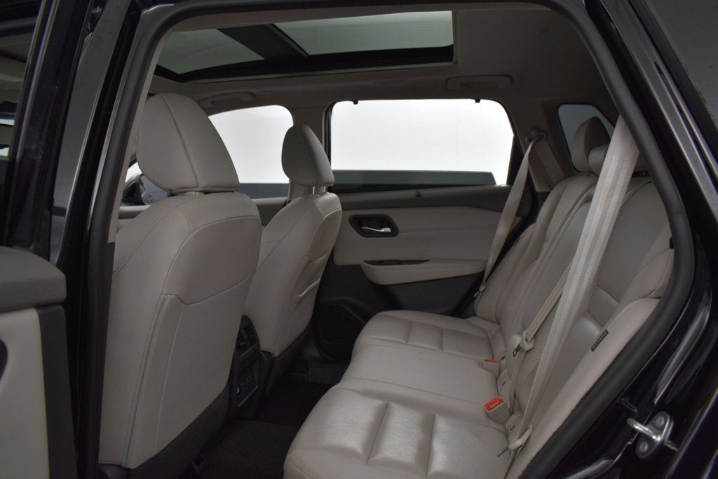 2023 Nissan Rogue SL FWD