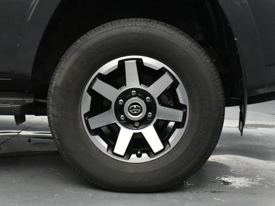 2024 Toyota 4Runner TRD Off Road