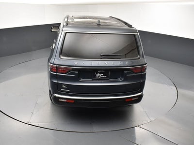 2023 Jeep Wagoneer Base