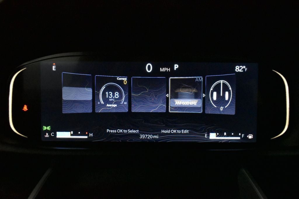 2023 Jeep Wagoneer Base