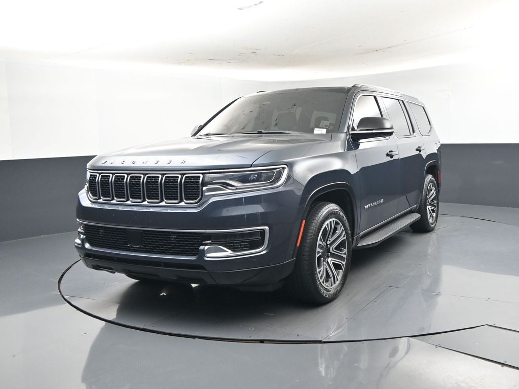 2023 Jeep Wagoneer Base
