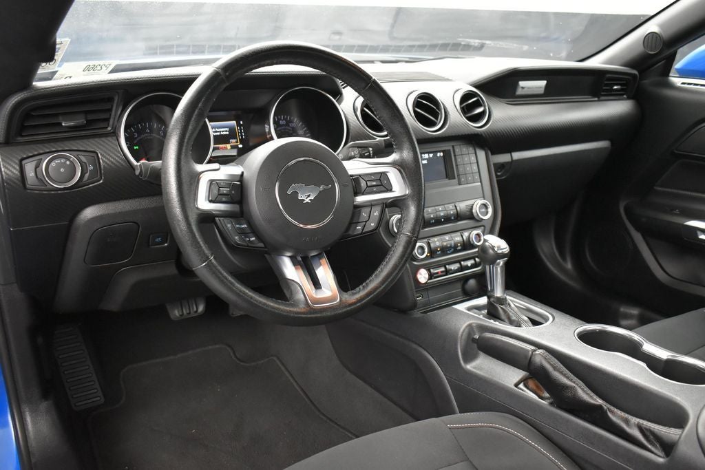 2021 Ford Mustang EcoBoost