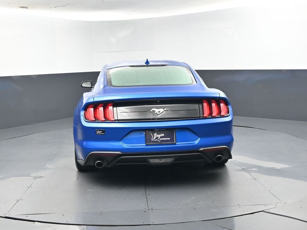 2021 Ford Mustang EcoBoost