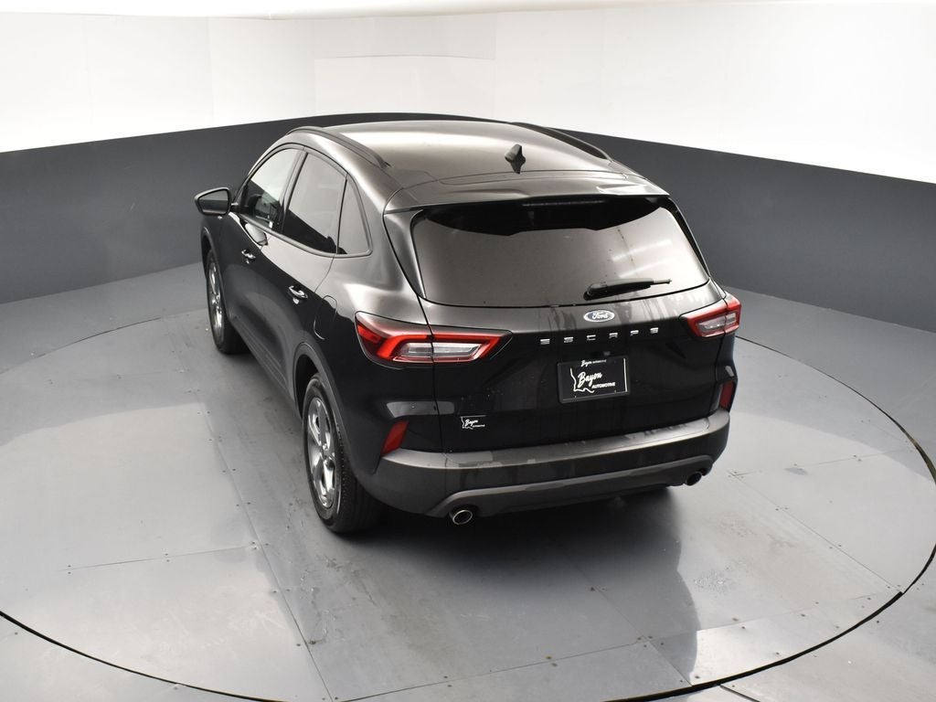 2025 Ford Escape ST-Line 300A