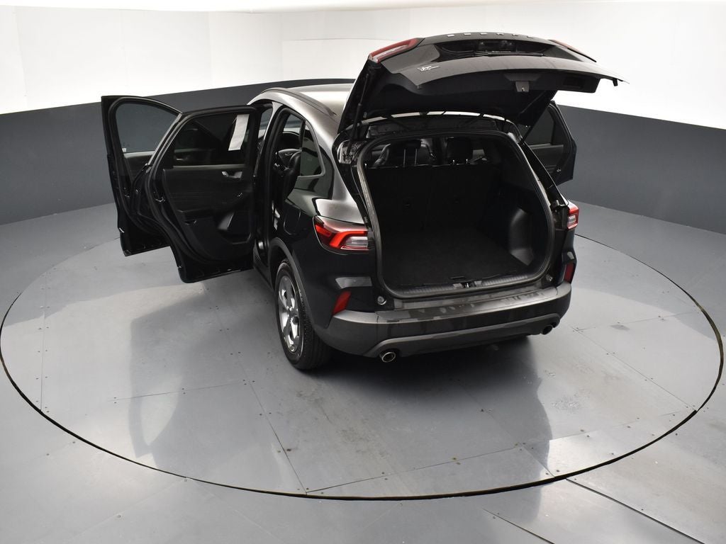 2025 Ford Escape ST-Line 300A