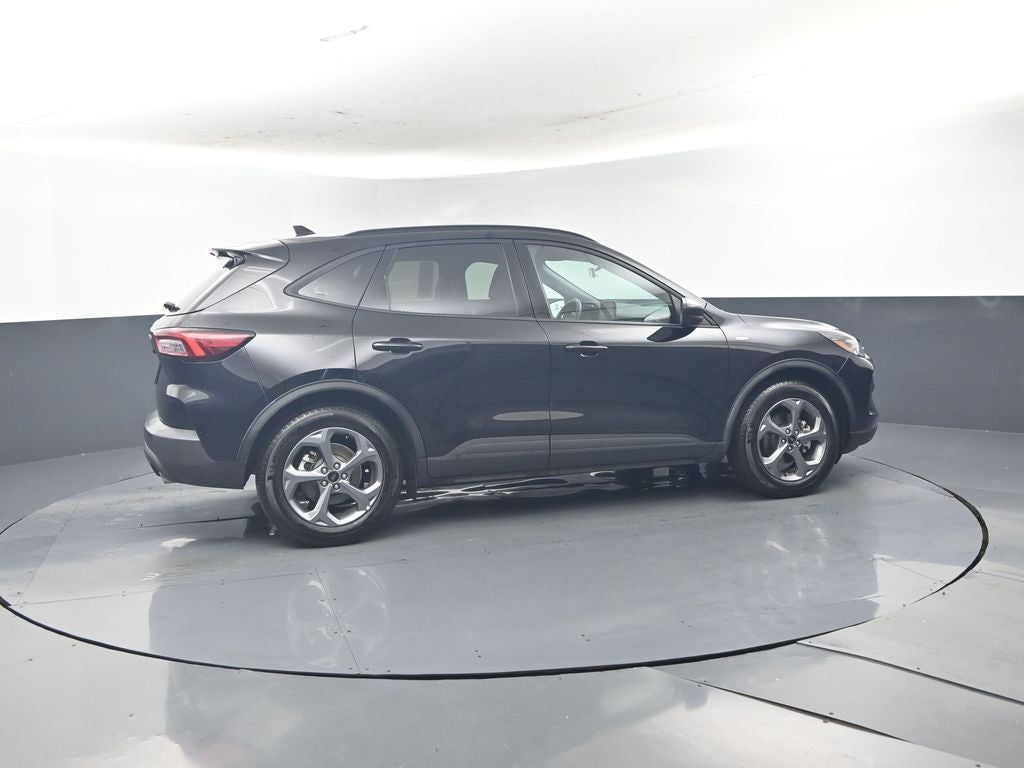 2025 Ford Escape ST-Line 300A
