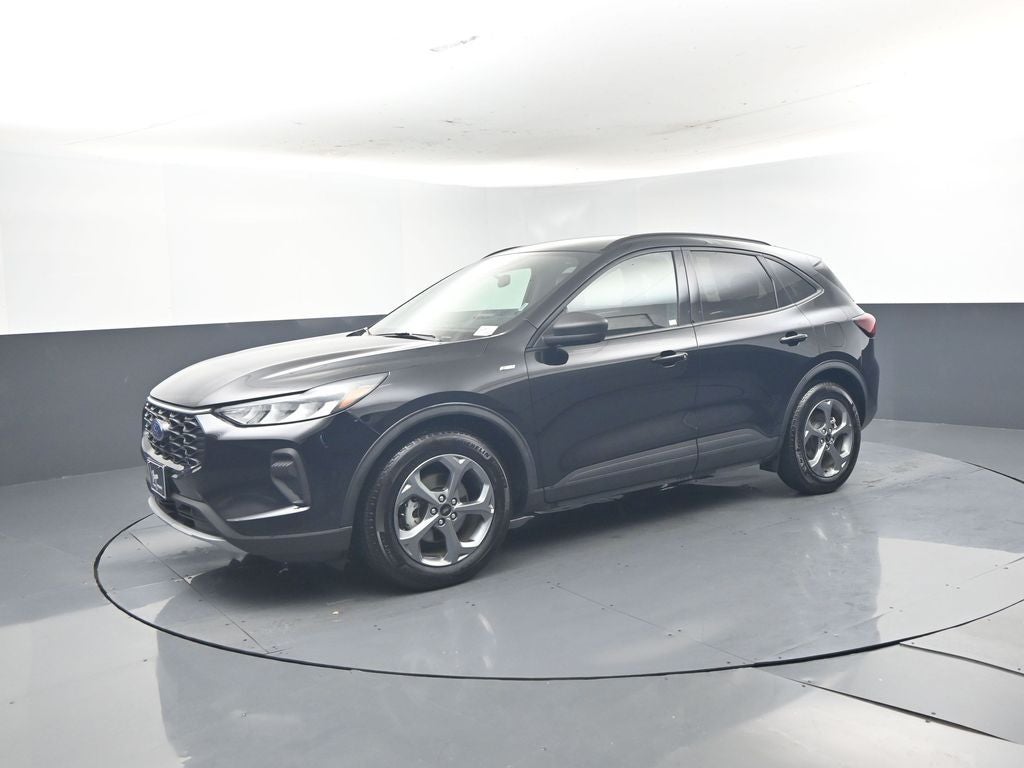 2025 Ford Escape ST-Line 300A
