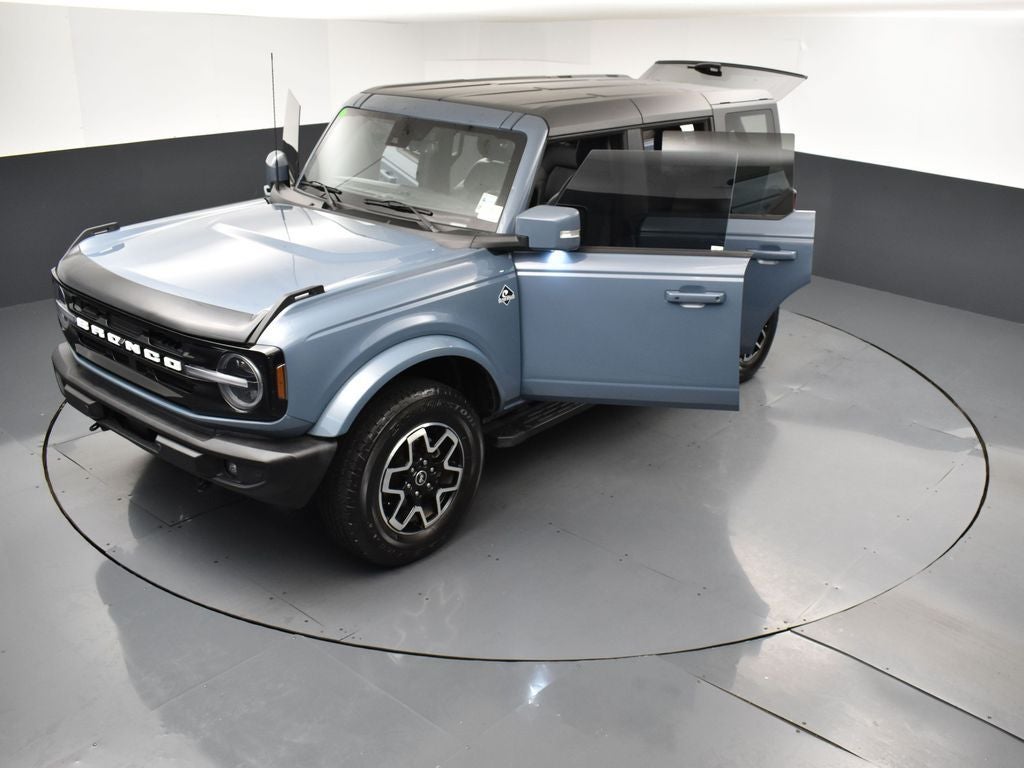2024 Ford Bronco Outer Banks