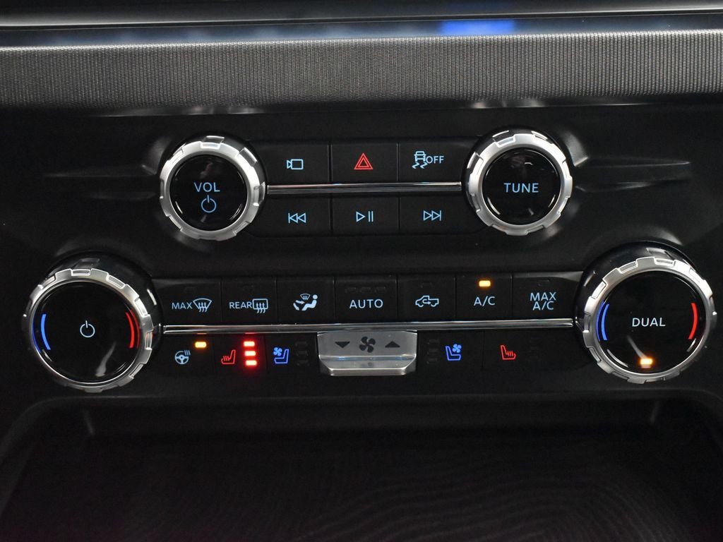 2025 Ford F-250SD Platinum 703A