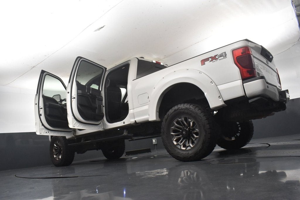 2021 Ford F-250SD Lariat Black Widow