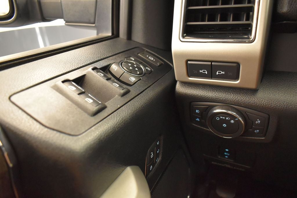 2021 Ford F-250SD Lariat