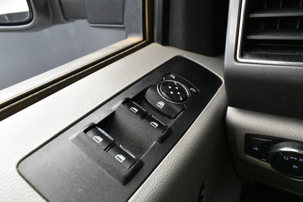 2022 Ford F-350SD XLT