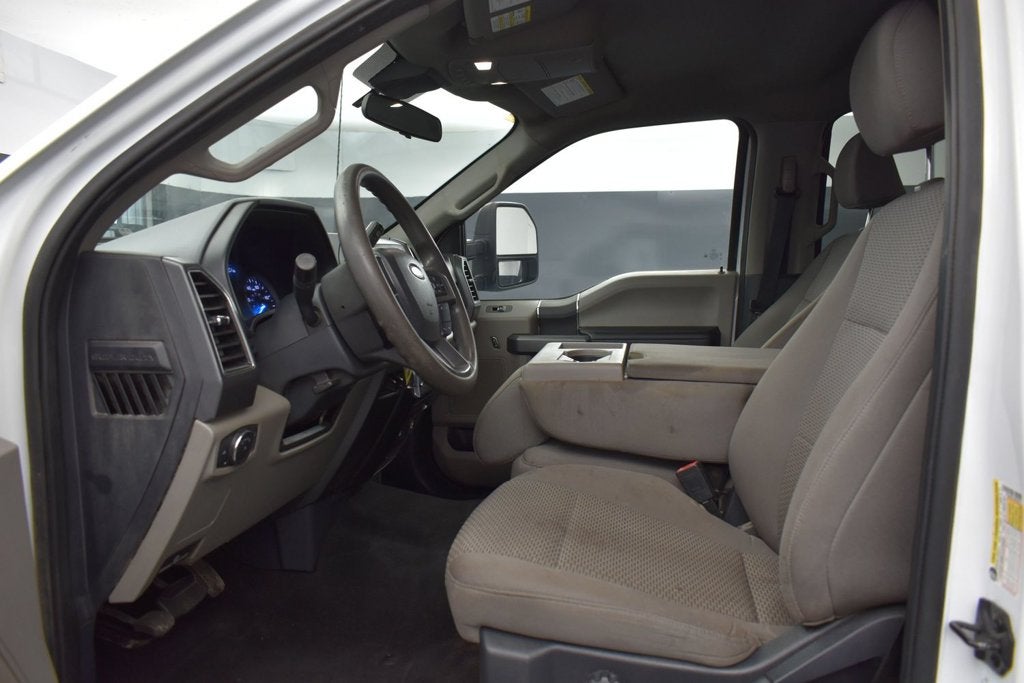 2022 Ford F-350SD XLT